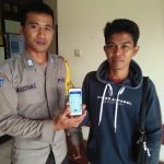 Di Mako Bripka Gustian Sosialisasikan Aplikasi Super APP Presisi ke Warga