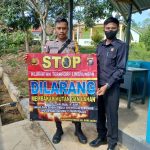 <em>Antisipasi Karhutla, Ini yang Dilakukan Bhabinkamtibmas Polsek Bengkayang</em>
