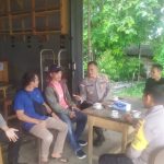 Terima Curhat Warga di Warkop, Kapolsek Jagoi Babang Terima Saran Dan Masukan Warga