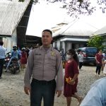 <em>Personel Polsek Bengkayang Laksanakan PAM Gereja wujudkan situasi aman dan kondusif</em>
