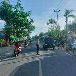 <em>Ciptakan Arus Lalu Lintas Yang Lancar, Polsek Bengkayang Rutin Laksanakan Strong Point</em>