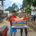 <em>Tumbuhkan Kepadulian Terhadap Lingkungan, Bhabinkamtibmas Berikan Sosialisasi serta Edukasi Cegah Karhutla</em>