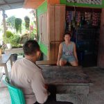 <em>Sambangi Warga, Salah Satu Cara Bhabinkamtibmas Berkomunikasi Dengan Masyarakat</em>