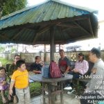 Melalui program Minggu Kasih, Personil Polsek Bengkayang, Polres Bengkayang, menyambangi berbagai wilayah yang ada di Bengkayang untuk memberikan bantuan, saran, maupun kritik langsung kepada masyarakat setempat