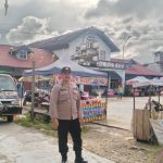 Cegah Gangguan Kamtibmas, personil Polsek Bengkayang Laksanakan Pam Pasar Juadah